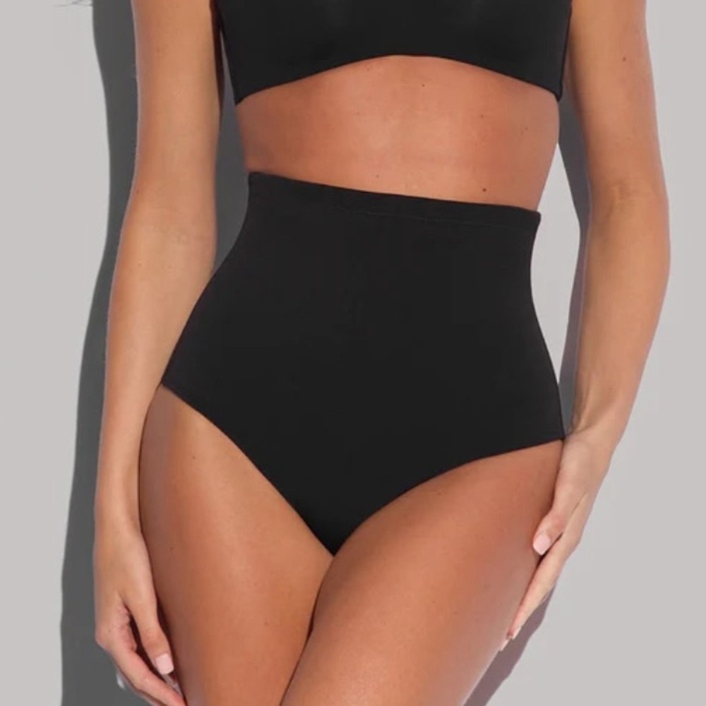 TA3 Extreme Kini Bottom - Black
